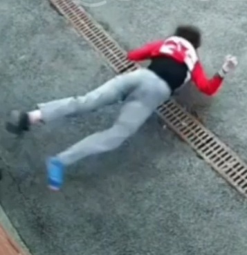 Student Ends Her Life By Jumping From Building Russia