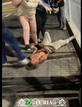 Thief Beaten By Angry Mobs