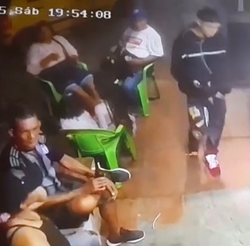 Business Owner Shot Dead Over Extortion Plot in Colombia (Full)