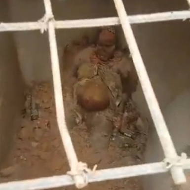 Native Doctor Caught By Villagers After Kidnapping And Burying Pregnant Woman, Mother And Others Alive In His House