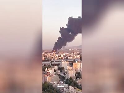 Israel attacks a refueling plane and the headquarters of the Iranian n