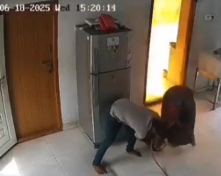 [TWO ANGLES ]Horrible Explosion Due to Gas Leak.