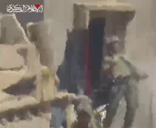 Israeli soldier shot dead by qassami sniper 