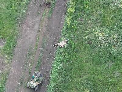 Hunting for Russian buggies, quad bikes and motorcycles. Compilation.