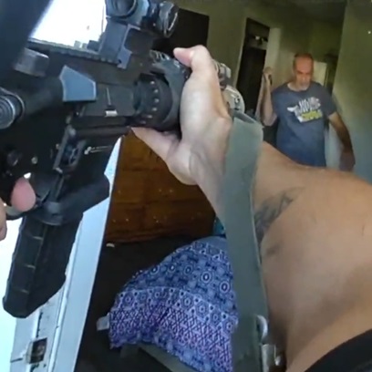 Orange County deputies Shoot, Kill Barricaded Man