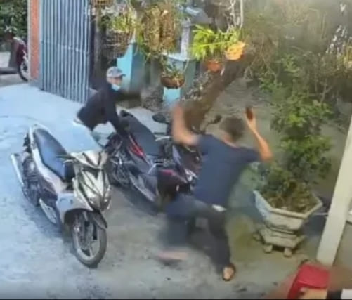 Bringing A Beer Bottle To A Sword Fight Never Ends Well