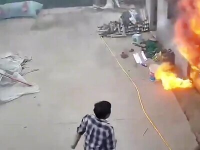 Sudden Fire Breaks Out, Entire Body Engulfed in Flames