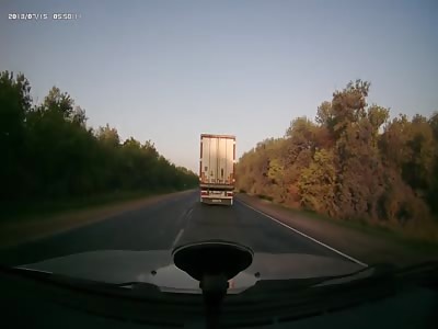 Head on crash in Russia