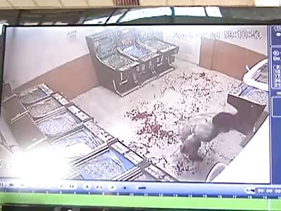  LONG VERSIONOF THE WOMAN HAVING HER HAND CHOPPED OFF IN MACHETE ATTACK