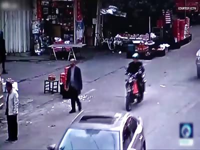 truck loses control crashes into three cars in china 