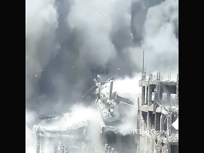 ISIS bomb explodes yards from Iraqi troops in battle