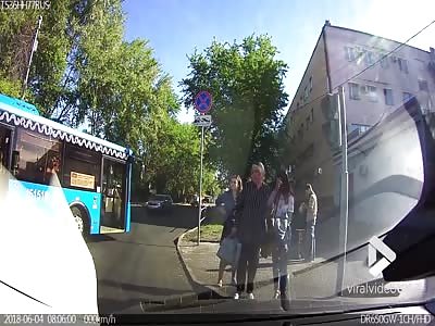 Motorcyclist totally misjudges junction