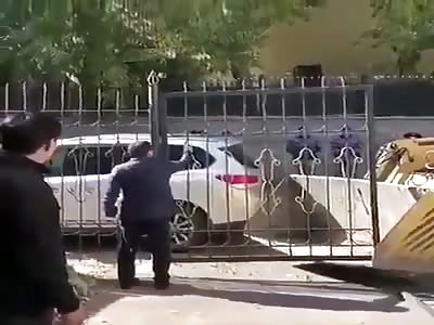 the idiot of the day