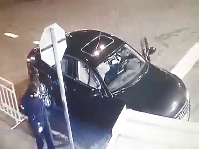 Jewish Asshole Trying to attack hospital's security guard