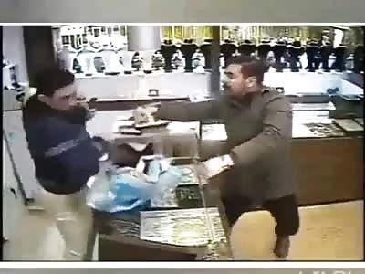 When a shopkeeper knows Krav Maga disarming techniques