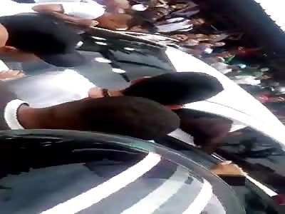 couple shoot dead in there car