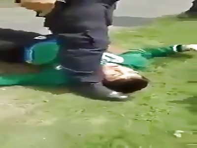 motorcycle thief arrested by police and punished by people