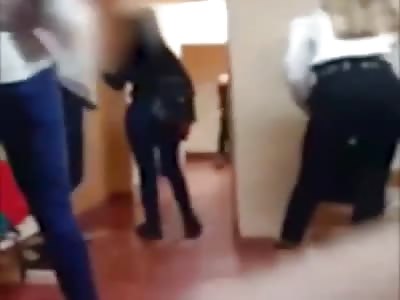 Russian girls fighting 