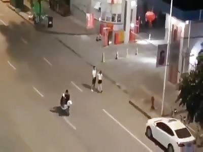 Dude Beats the Shit out of his Girlfriend