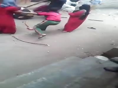 Two Egyptian families brutal fighting 