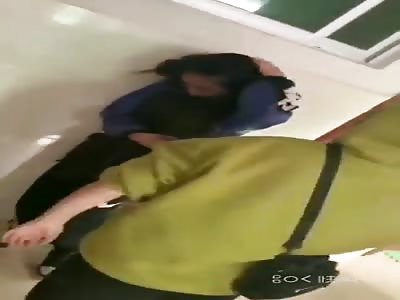 Young Chinese girls have no mercy 