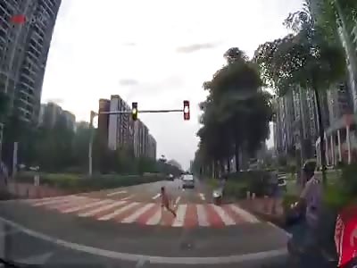 Chinese little boy killed in traffic accident 