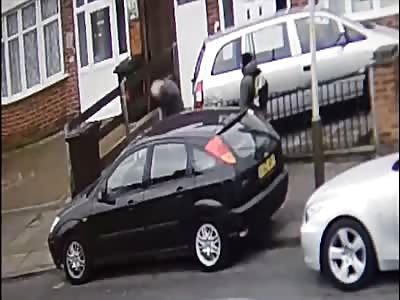 RANDOM STABBING IN UK