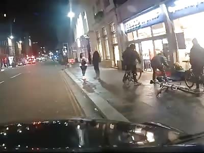 Homeless Woman Savagely Beating for no Reason 