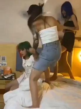 Chinese girls have no mercy 