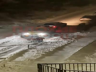 Chechenian taxi driver shoot and beat man with the back of the pistol 