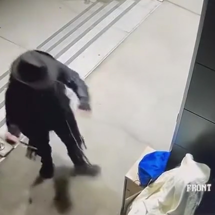 Sicko Brutally Stabbed A Sleeping Homeless Man In Philadelphia