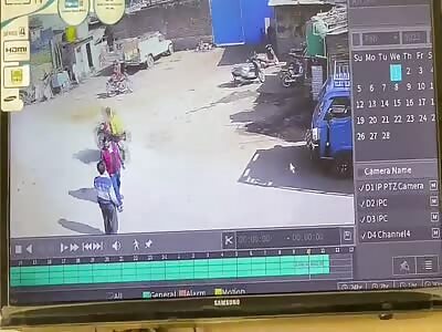 Get out of the fucking road asshole 