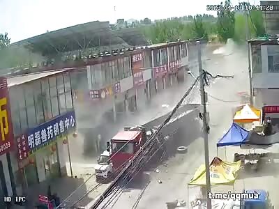 Horrific big truck crash (different angle)