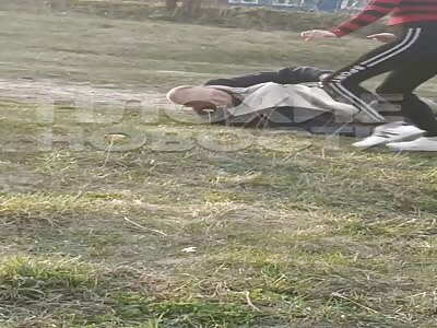 girls beat a drunk man