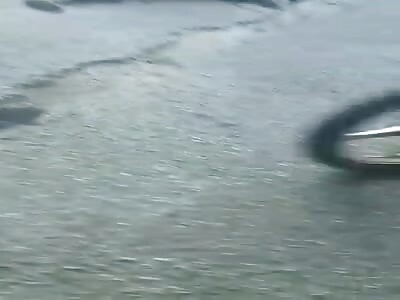 Thief burned in front of Zimbabwean police