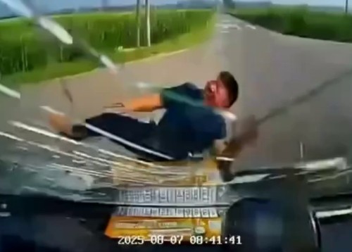 Bus Driver Distracted By Phone Sends Moped Rider To Heaven