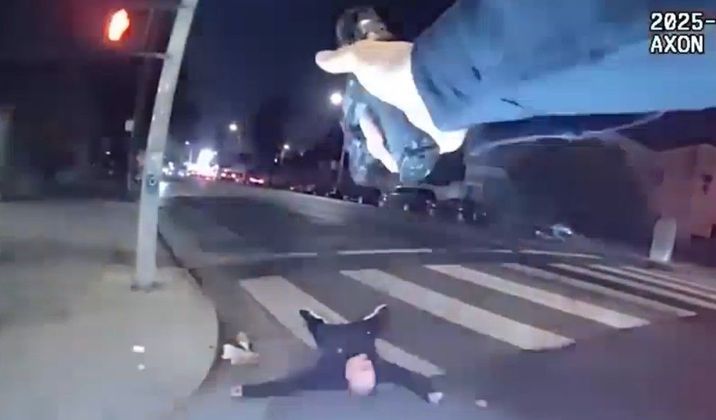 Suspect Armed With Handgun Shot By Los Angeles Cops