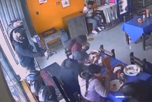 Couple Assassinated Inside Busy Restaurant In Peru