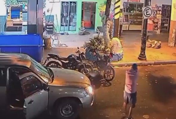 Two Killed Following Gang-Linked Shooting In Ecuador (full)