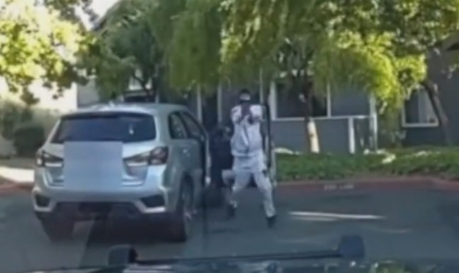 California Cops Shoot Suspect Who Pointed BB Gun at Them