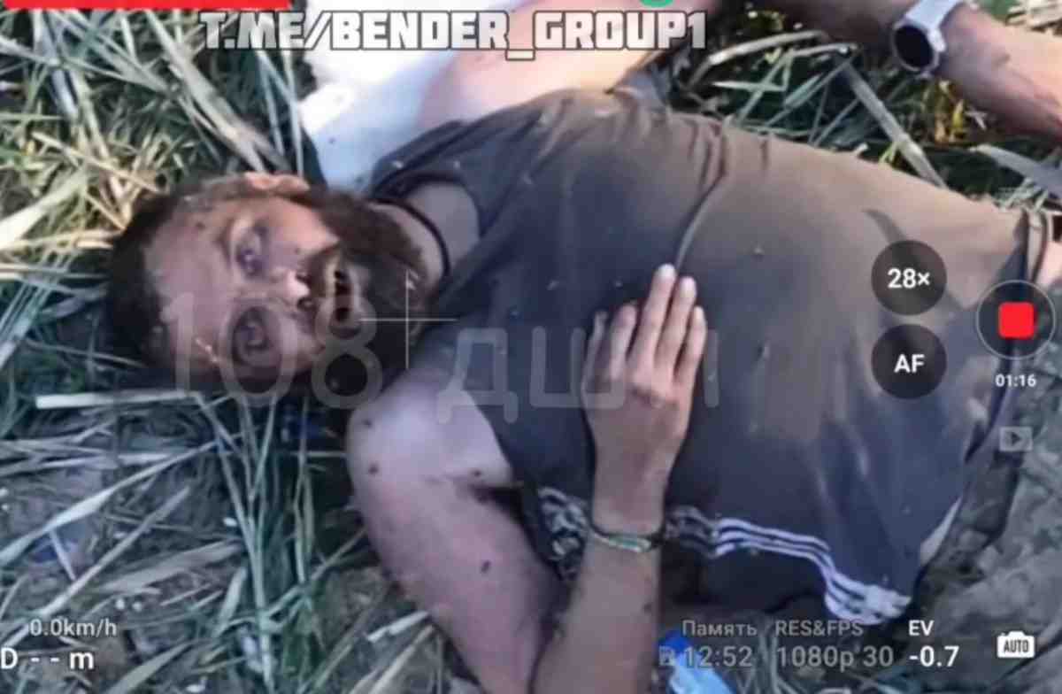 Ukrainian drone operator, alive and rotting. 