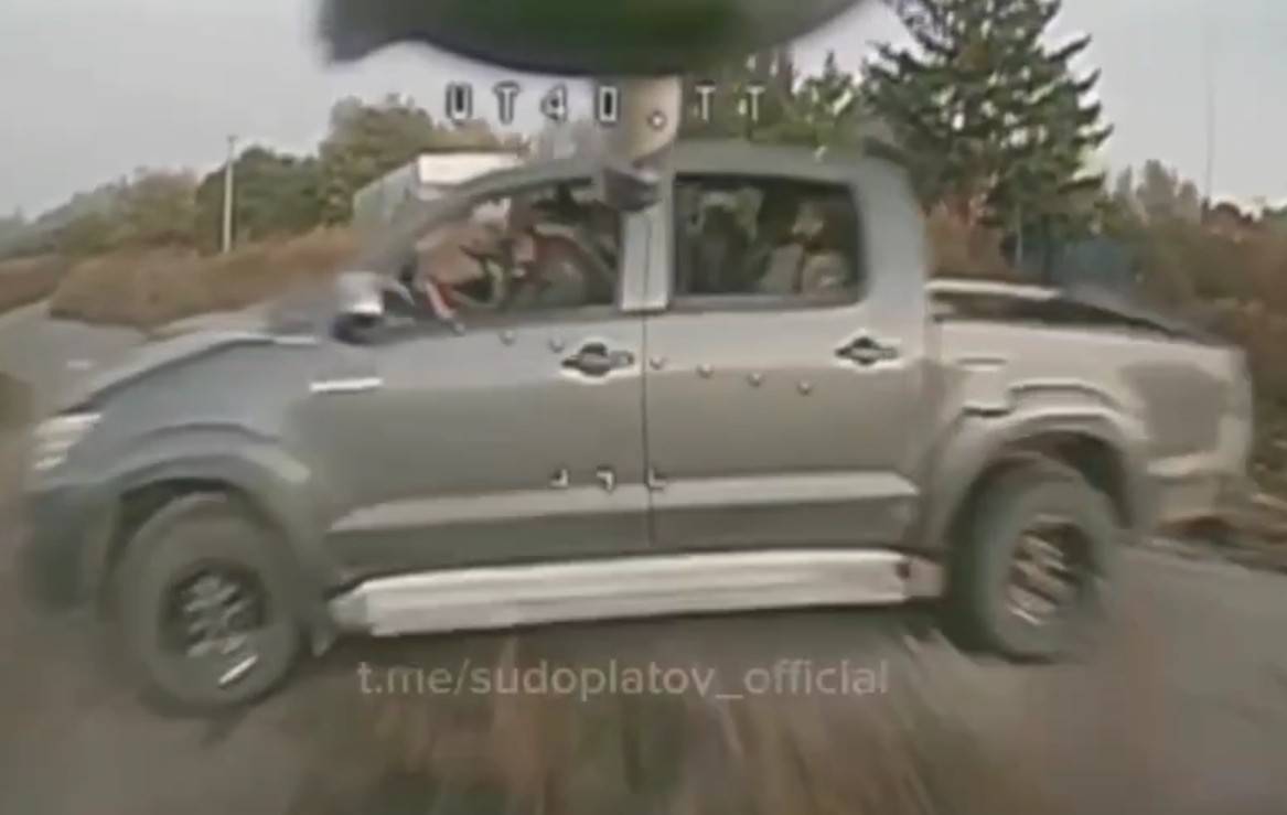 4 Ukrannies are turned into roast chicken. 