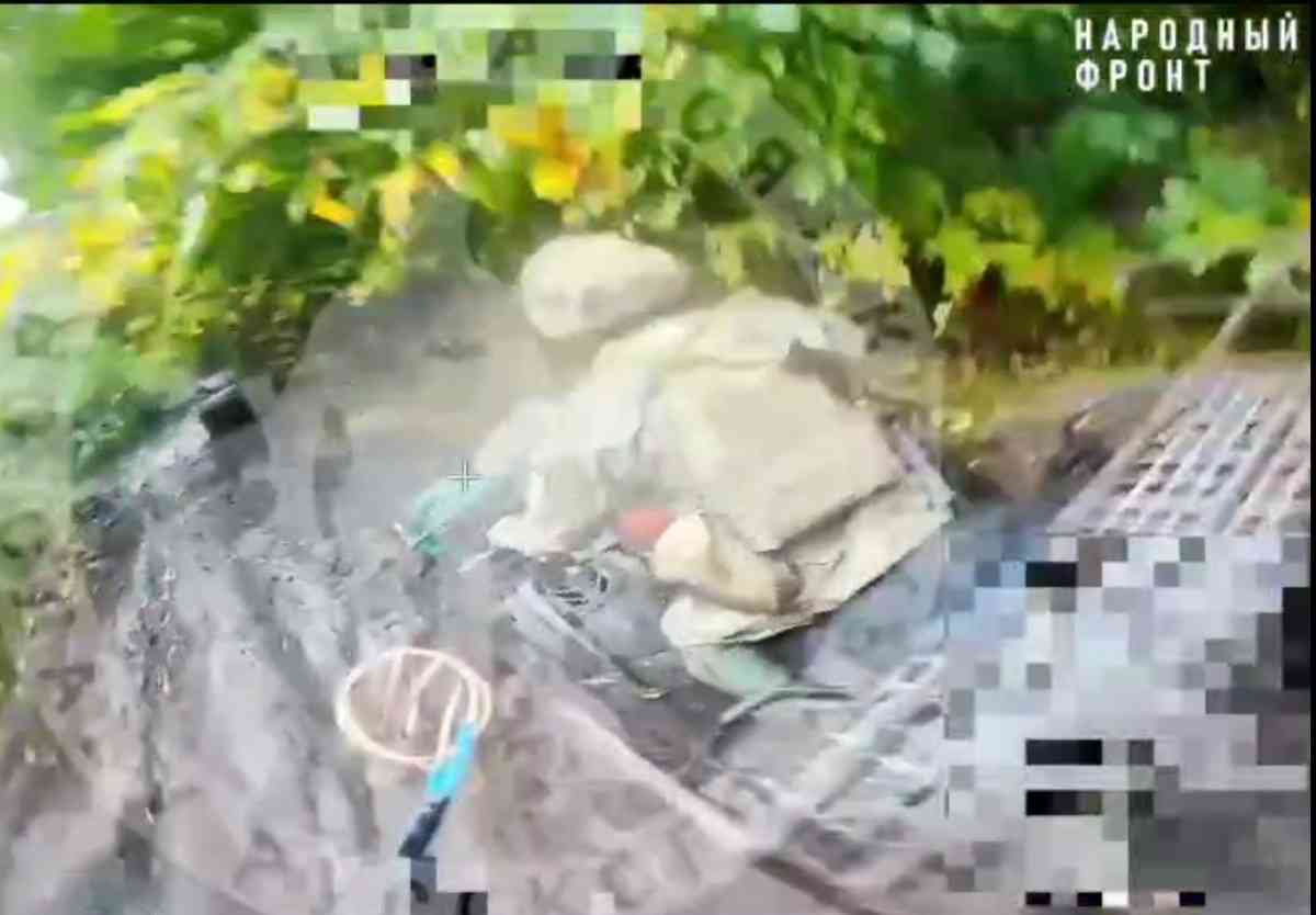 Behind you, Ukranny.