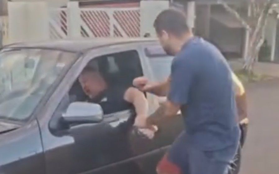 Drunk Driver Gets Beaten After Causing A Fender Bender