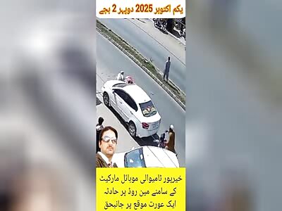 SHOCKING MOTORCYCLE VS TRUCK ACCIDENT 