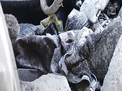 ISIS muestra edificios destruidos y cadÃ¡veres mÃºltiple despuÃ©s de 