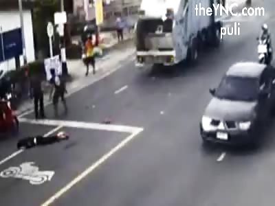 Trash truck crashed with a motorcycle 2 deaths