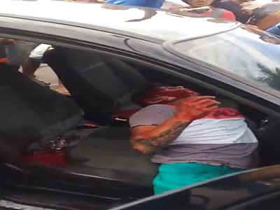 Thief gets shots inside the car