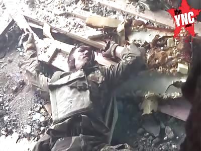 Philippine army dead and weapons and ammunition seized by state fighters in Marawi city