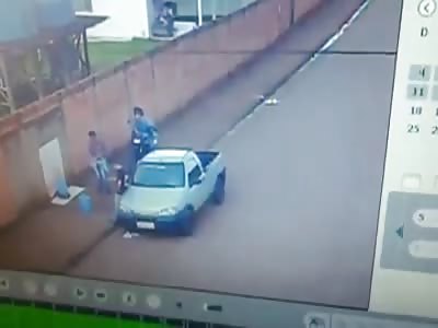  during motorcycle robbery in front of vegetable garden